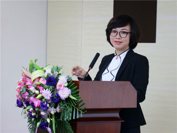 国贸部总经理宋欣怡发言